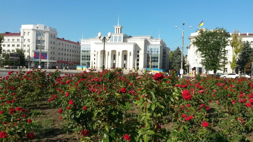 Summer In The Center Of The City Kherson Exterior foto