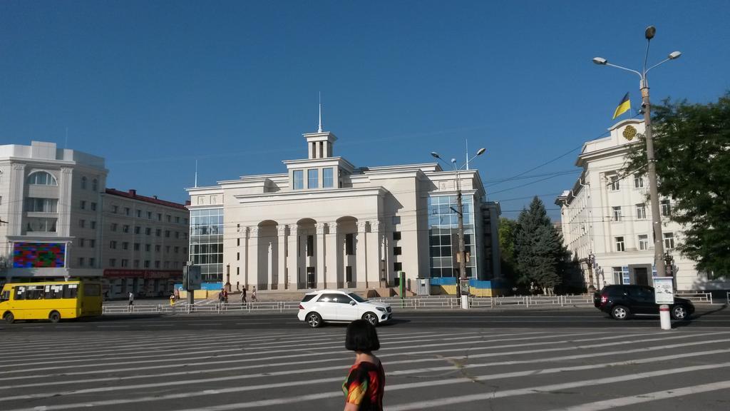 Summer In The Center Of The City Kherson Exterior foto